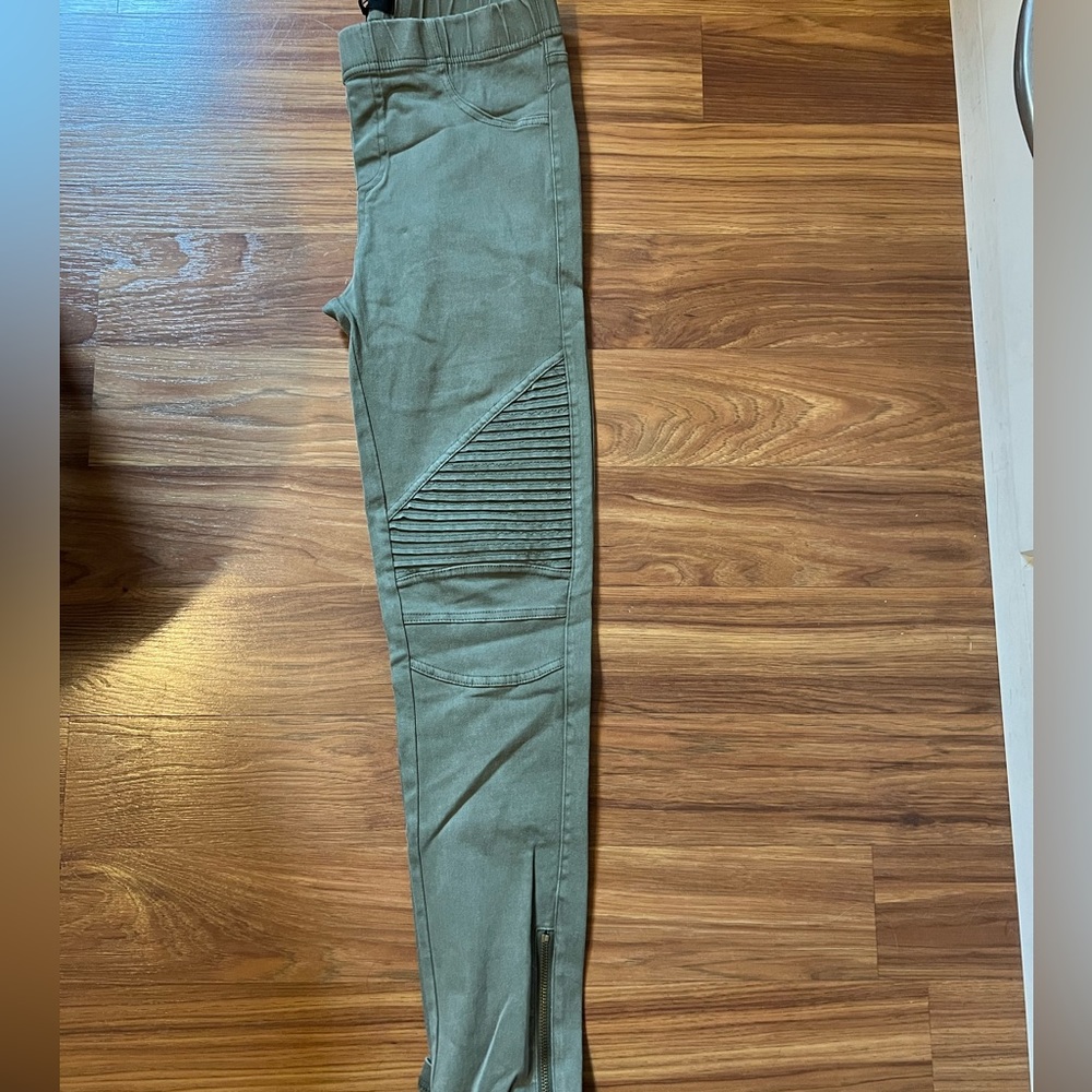 Pull on legging moto pants